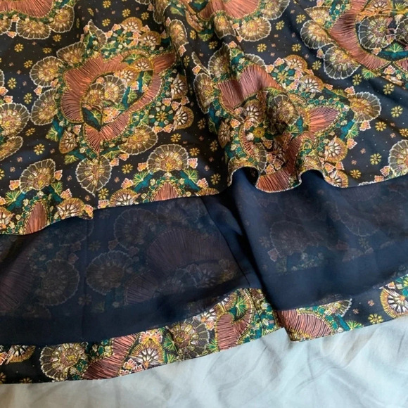 J CREW Point Sur Long Sleeve
Paisley Maxi Dress  size 2 - Picture 11 of 15